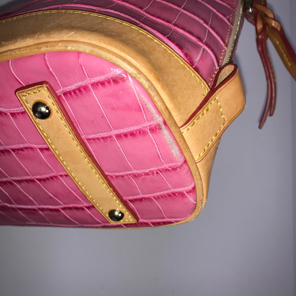 Dooney & Bourke Pink Croc Leather Satchel Crossbody EUC - Picture 4 of 9
